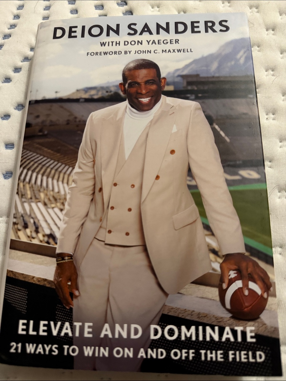 NWOT-Deion Sanders Elevate and Dominate 21 Ways to Win On And Off The Field book